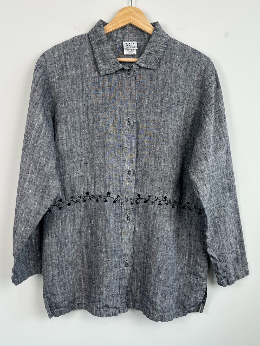 Marc Ware black 100% linen woven button front embroidered shirt, medium.